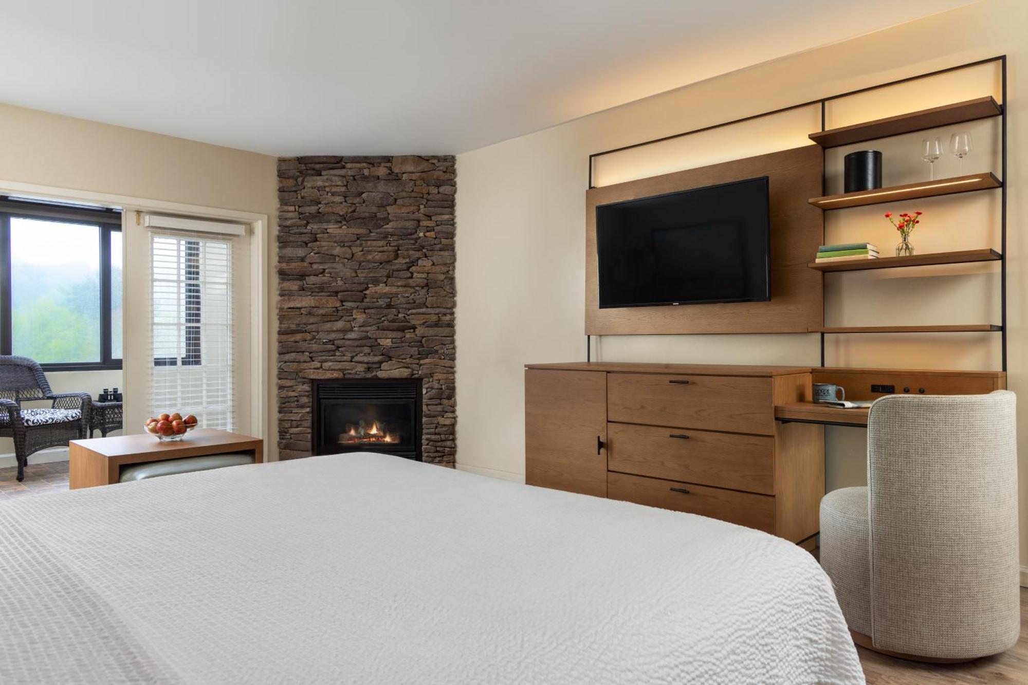 Meadowbrook Inn Blowing Rock Exterior photo